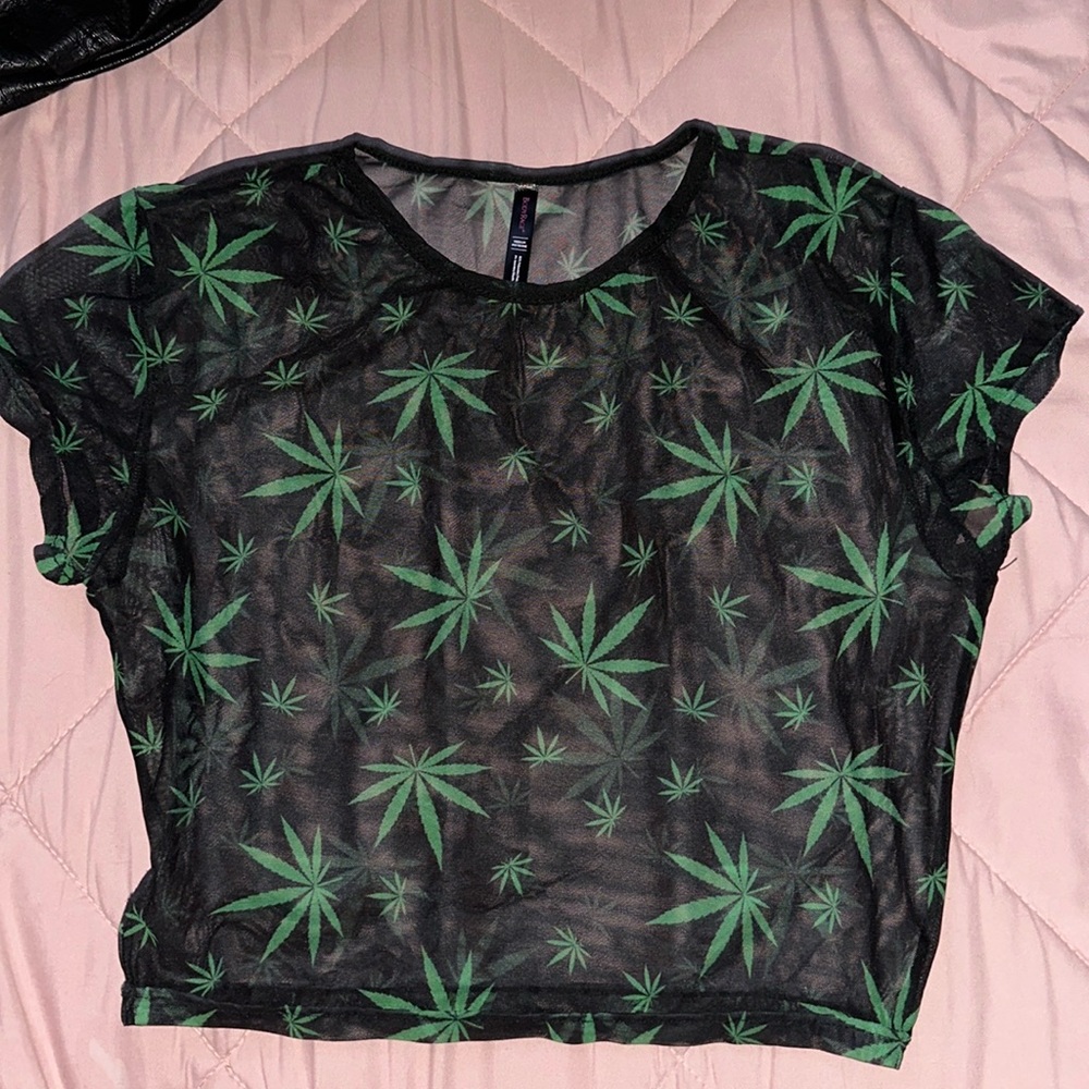 Lace crop top